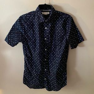 Aeropostale Short Sleeve Star button up
